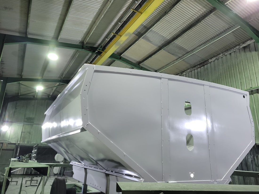 Advantages of epoxy primers compared to etch primers for metal surfaces ...